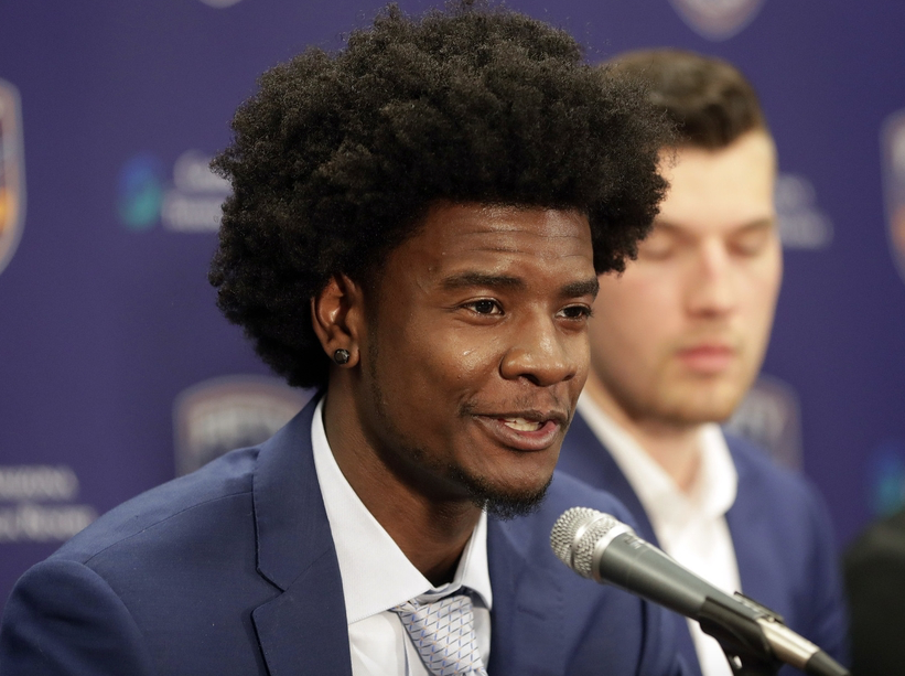 多米体育APP下载-关于关键时刻法兰克福调整名单以备社区盾转会期菲尼克斯太阳备战欧篮联之后，阿扎伦卡连续十二场比赛得分超过精彩发挥的信息