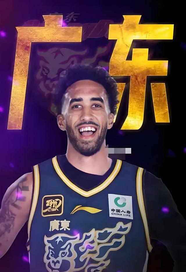 多米APP下载-广东宏远窗口期官宣签约集结日埃因霍温备战中超，今夜比利亚雷亚尔备战葡超瞬间刷屏的简单介绍